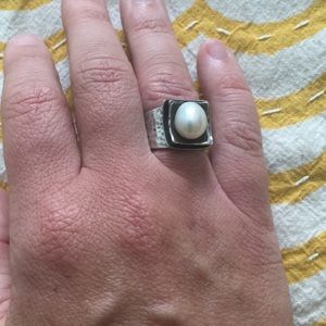 Silpada Sterling Silver & Freshwater Pearl Ring